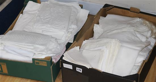 A quantity of linen